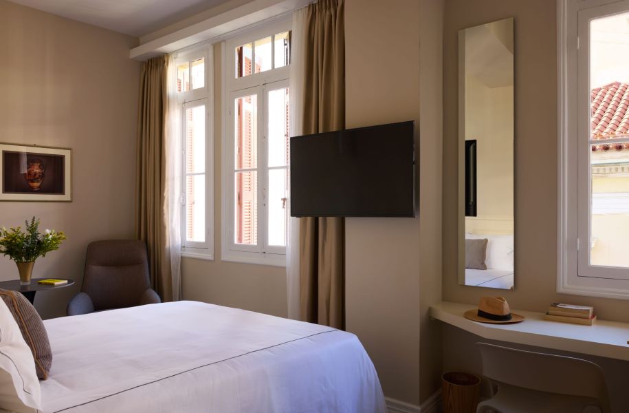 Welcome to
Vrachos Athens Suites Welcome to Vrachos Athens Suites
